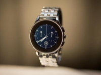 秒殺Apple Watch，Vector智能手表續航30天