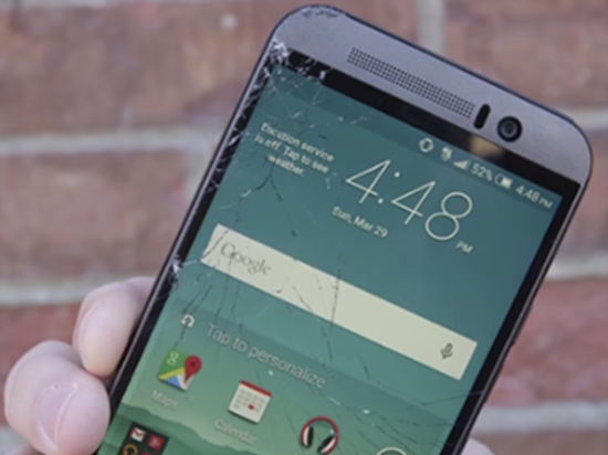 HTC One M9墜落測(cè)試 2米處摔下還能正常工作