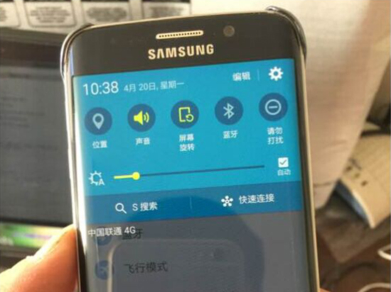 深陷重力感應門，首批三星Galaxy S6 edge問題多