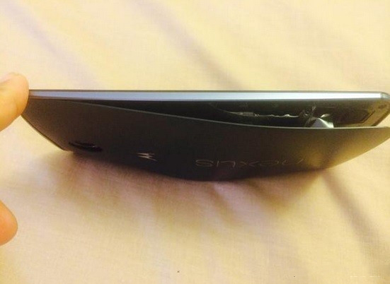 親兒子都靠不??！Nexus 6的電池也炸了