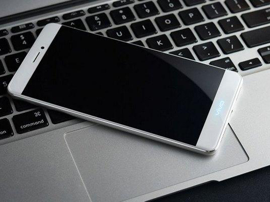 vivo X5Pro參數(shù)曝光 電池容量是蘋(píng)果的兩倍