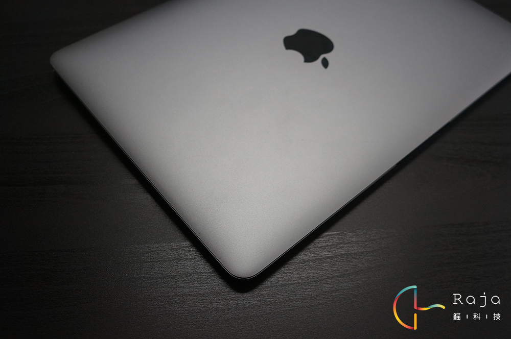 新MacBook上手玩：Logo不發光，滿足不了裝逼的心