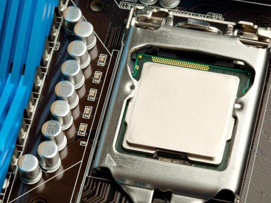 Intel i3 vs i5：哪款處理器更合你胃口？