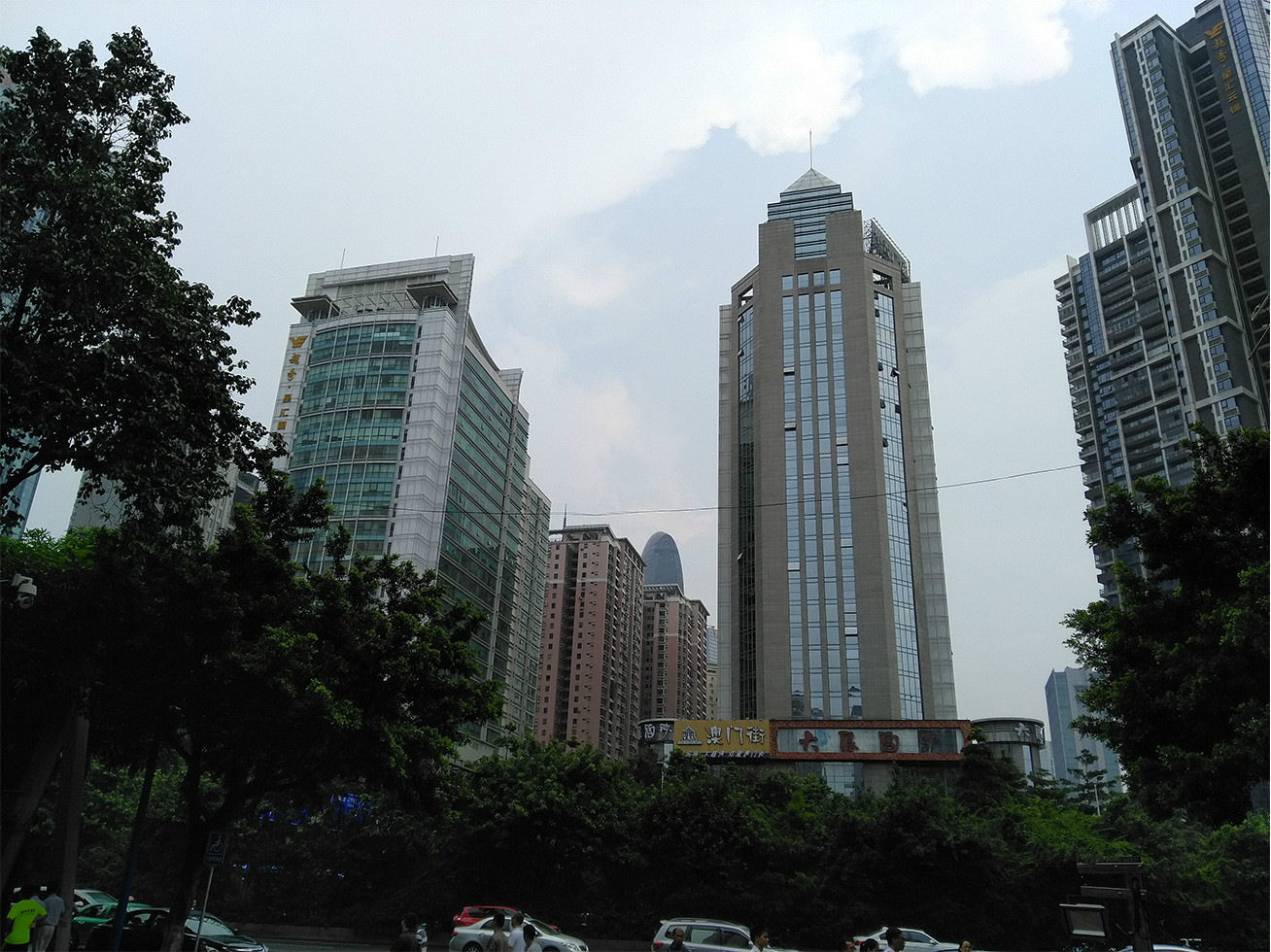 無邊全金屬頂配曖手寶，樂1 Pro使用體驗