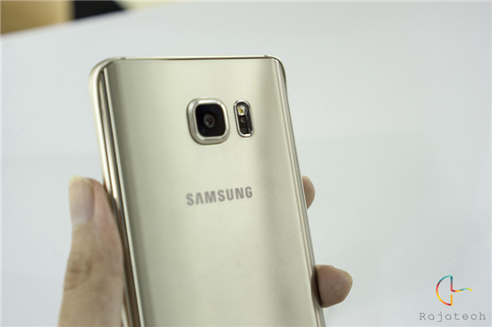 三星雙旗艦來襲，S6 edge+/Note5上手體驗