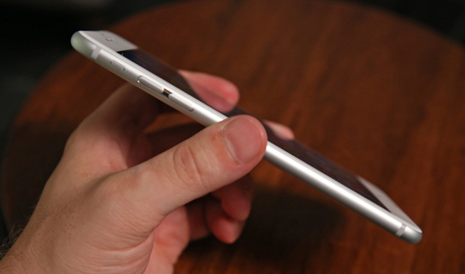 想入手iPhone 6s？先看看媒體們?cè)趺丛u(píng)價(jià)吧