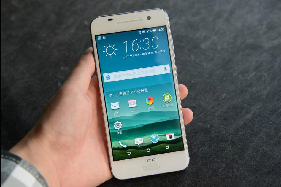 HTC One A9發布，真的能完爆iPhone嗎？