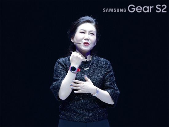 三星Gear S2國行登陸2198元起，還有周大福定制表帶