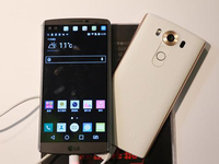 4998元！國(guó)行版LG V10發(fā)布：雙前置鏡頭+雙屏幕