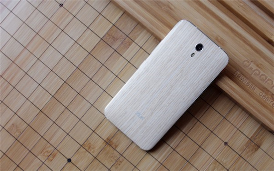 ZUK Z1橡木版雙十一開售 氣質美圖搶先看