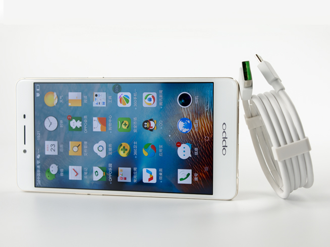 長續航配搭閃充的完美結合：OPPO R7s評測