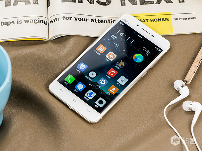 vivo X6圖賞：一體成型鑄就不一樣的金屬質感 