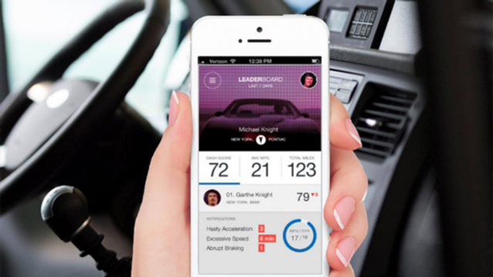 車況智能追蹤器Dash，汽車的專用手環