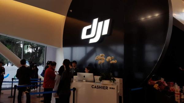 大疆無(wú)人機(jī)首家零售店開業(yè)，明年野心更大