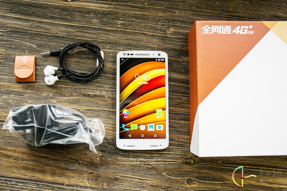 Moto X 極圖賞：千變?nèi)f化的沙場(chǎng)戰(zhàn)士