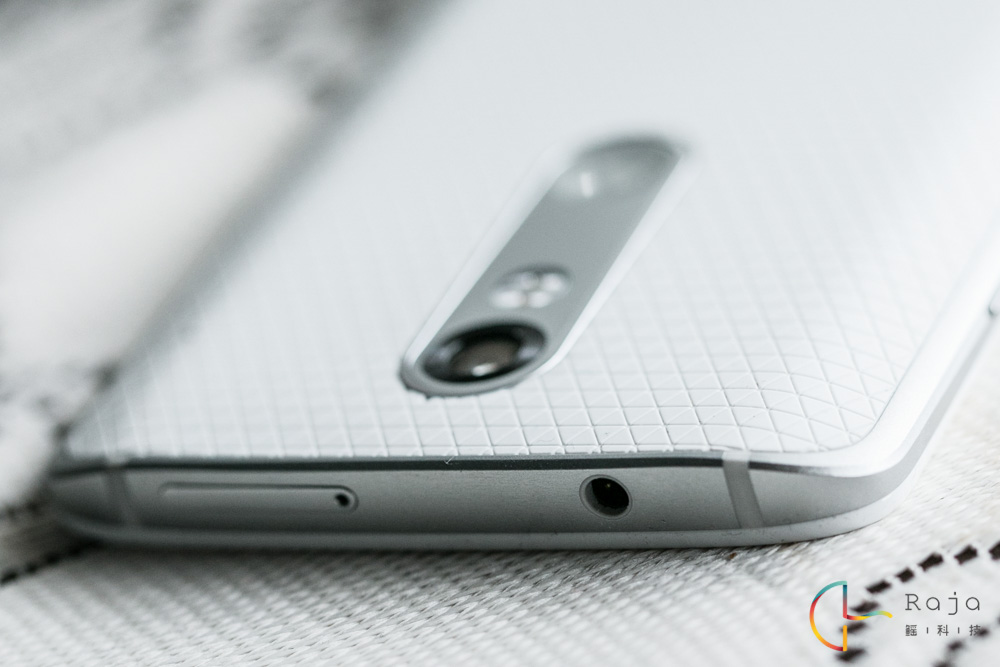 Moto X 極圖賞：千變?nèi)f化的沙場(chǎng)戰(zhàn)士
