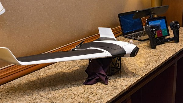 CES 2016觀察：都在說VR說無人機，你還看懂了什么