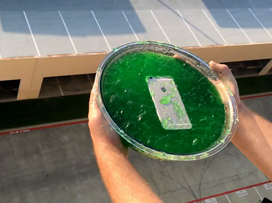 視頻：虐機新驚喜 果凍還能讓iPhone 6更耐摔