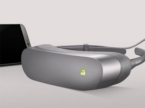死磕三星！LG虛擬現(xiàn)實頭盔360 VR亮相