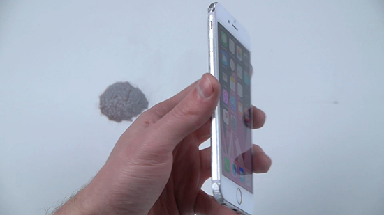 視頻：屌炸天！真果粉居然自己改造了一臺iPhone 7