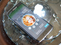 放心用！長(zhǎng)時(shí)間浸水后的Galaxy S7會(huì)提醒你不能充電