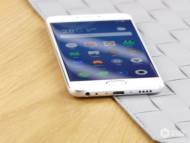 嗨科技：閃光燈誰靠譜？魅族PRO 6對比OPPO/索尼/蘋果