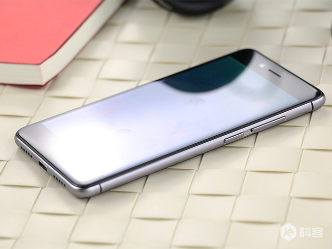 nubia Z11 mini測評體驗：依然小而美