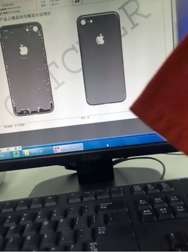 靠近真相：疑似iPhone 7后殼曝光，白帶消失了！