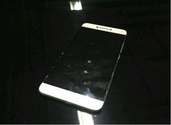 樂視手機(jī)2也要用雙攝像頭 華為P9怎么看？