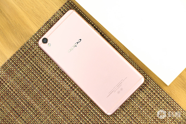 新萬人迷來了，OPPO R9體驗評測（附MM多圖自拍）