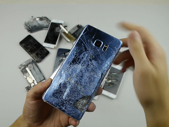 壕！盤點2016年被花式毀掉的iPhone