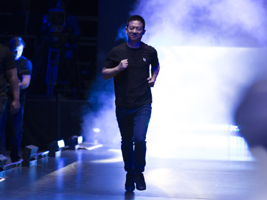科客晚報：樂視生態走出國門，AI真的會取代人類嗎？