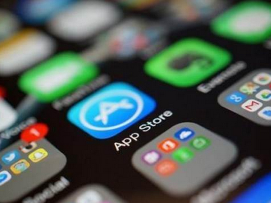 再陷入關(guān)機門！iPhone手機電量30%自動關(guān)機