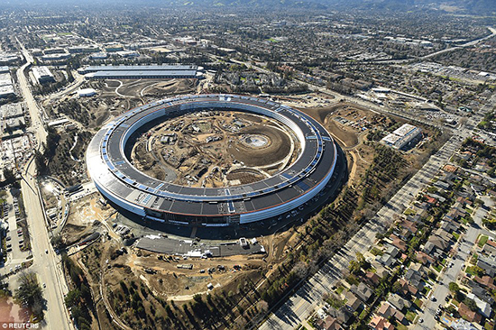 坐在蘋果新總部Apple Park里辦公是種怎樣的體驗(yàn)？