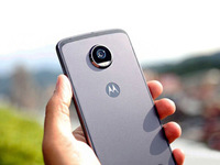 繼續堅持模塊化設計！Moto Z2現身安兔兔平臺：驍龍835+2k屏