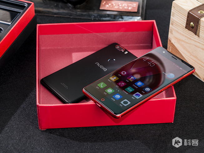 來一點熱情吧！努比亞nubia Z17烈焰紅圖賞