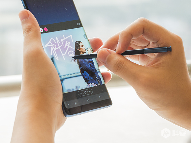 三星Galaxy Note8圖賞：全視曲面大屏配筆才夠Note！