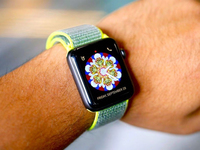 Hold住！Apple Watch或即將升級micro LED屏