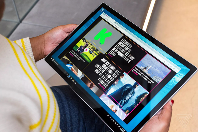 Surface Book 2邊充邊玩會掉電？微軟：機制就是這么設置的！