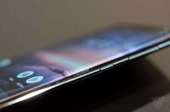 MWC 2018首日看點匯總：諾基亞“香蕉機”搶眼，驍龍845旗艦亮相
