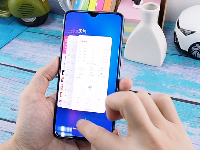 OPPO R17體驗：光感屏幕指紋 還有驍龍670+8GB內存