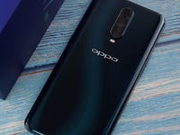 OPPO R17 Pro開(kāi)箱體驗(yàn)：外觀(guān)近乎完美，雙光圈夜拍表現(xiàn)出色
