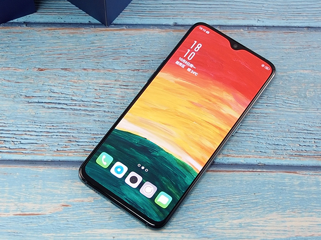 OPPO R17 Pro開箱體驗：外觀近乎完美，雙光圈夜拍表現出色