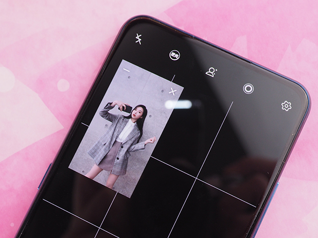 vivo NEX雙屏版體驗：Pose指引 10GB內(nèi)存多任務(wù)玩法更豐富