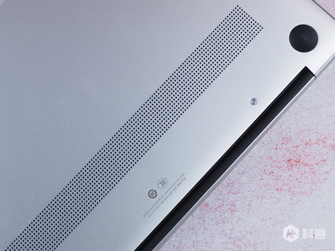 華為MateBook 13圖賞：顏值性能兼備 輕薄便攜全面屏