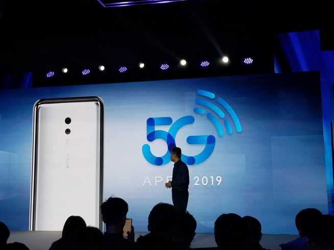 vivo APEX 2019發布：驍龍855+12GB 渾然一體無孔設計