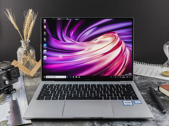 華為MateBook X Pro開箱：13英寸機身配14英寸全面屏