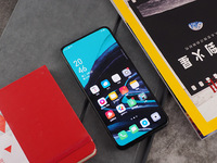 OPPO Reno 2評測：顏值配置只是小優點，它會讓你愛上攝影創作