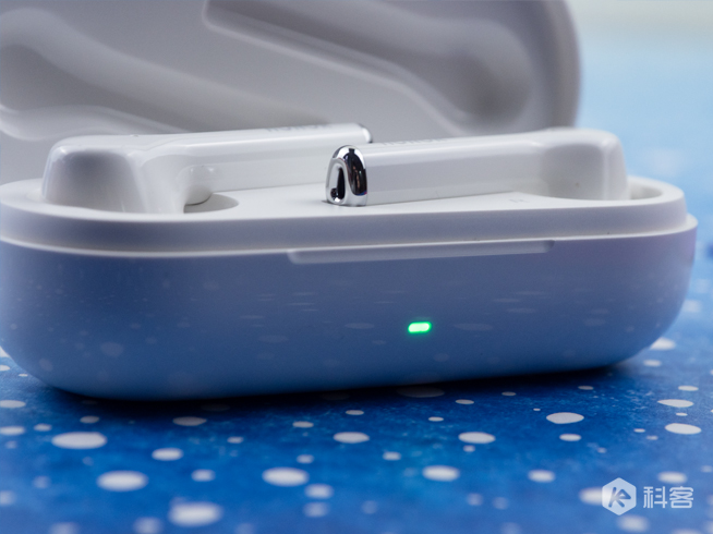 降噪媲美AirPods Pro，價錢不到一半！榮耀FlyPods 3評測