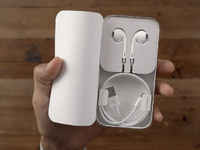 通通砍掉了？分析師稱iPhone 12系列或不再標(biāo)配充電器/耳機